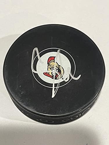 Tim Stutzle İmzalı Ottawa Senatörleri Hokey Diski a İmzalı NHL Diskleri